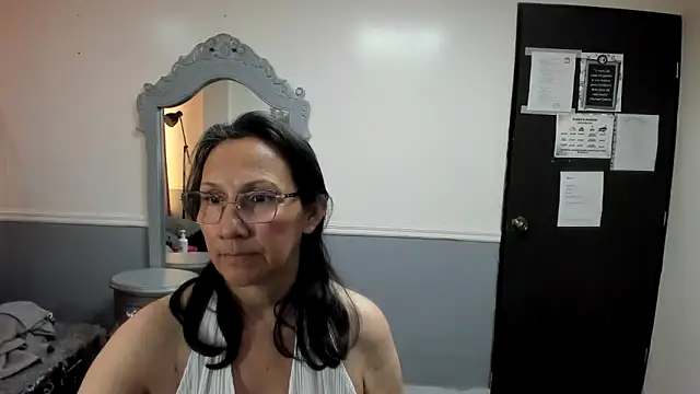 Oriana Jhonson online show from 04/22/26, 11:23