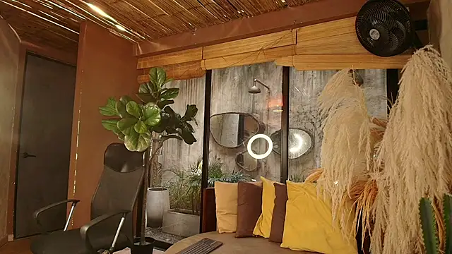 MarcusRain  online show from 11/24/25, 08:19