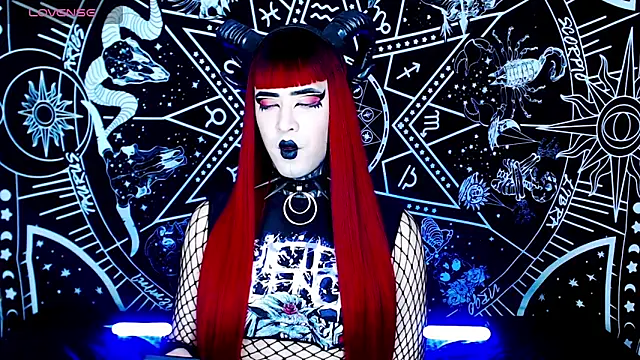 naomi satan online show from 10/28/25, 12:47