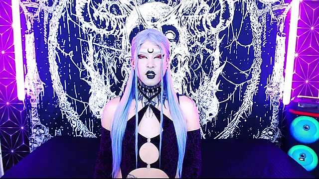 Snapshot of naomi_satan chatting on 04/24/26, 11:07 naomi satan online show from 04/24/26, 11:07