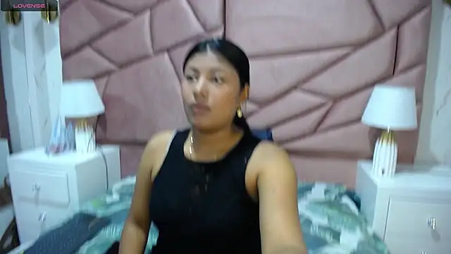 Snapshot of canela_a73 chatting on 10/11/25, 07:56 canela a73 online show from 10/11/25, 07:56
