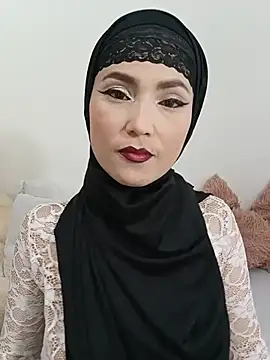 jamila zair online show from 07/10/26, 01:58