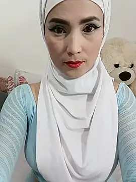 jamila zair online show from 07/16/26, 03:18