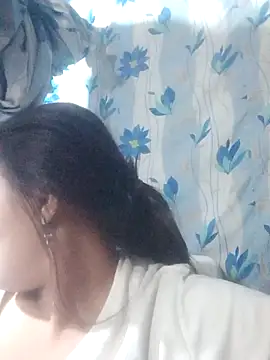 Sexy-Mama25 online show from 01/16/26, 04:00