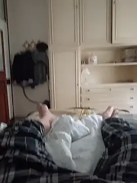 Empi19cm online show from 03/29/26, 06:13