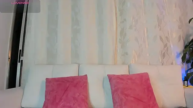 Noami Rose online show from 02/08/26, 03:10