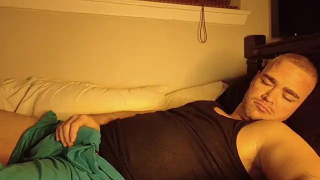 Dallasbest214 online show from 10/26/25, 10:43