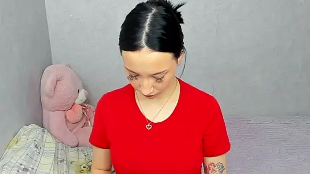 EileenMoores online show from 03/11/26, 04:02