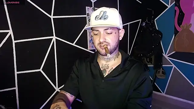 nicolastorres99 online show from 10/25/25, 03:25