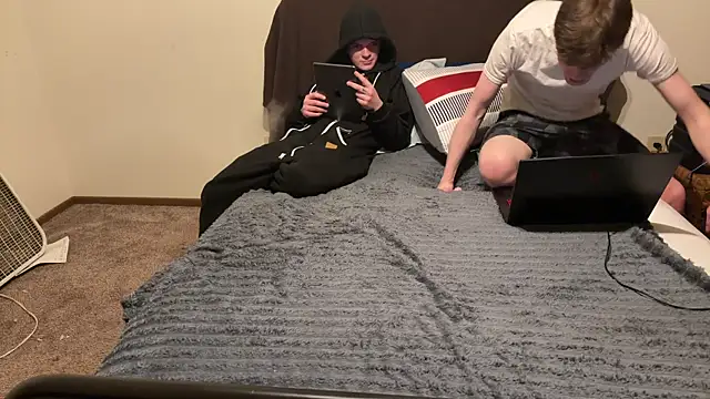 Snapshot of BigIncognitoXXX chatting on 02/12/26, 05:46 BigIncognitoXXX online show from 02/12/26, 05:46