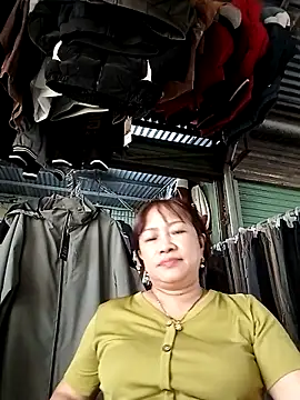 Baby-ladysweets20 online show from 09/12/25, 12:55