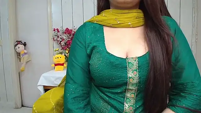 ruby100 online show from 02/06/26, 11:41