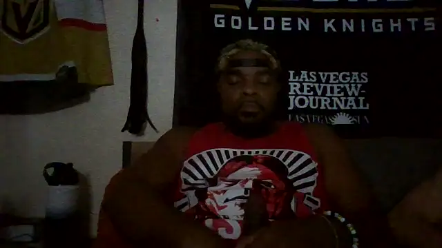 Snapshot of Str8ishVegasGuy chatting on 09/12/25, 01:00 Str8ishVegasGuy online show from 09/12/25, 01:00