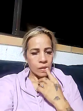 Alisson Milf online show from 09/18/25, 02:35