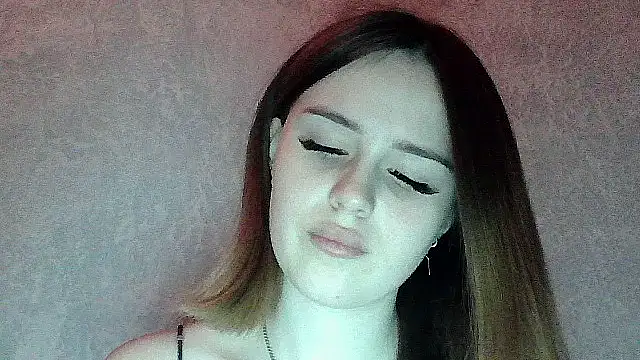 SweetLoraa online show from 11/25/25, 03:01