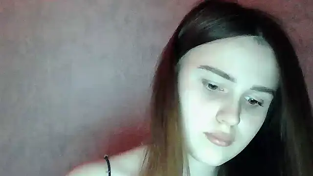 SweetLoraa online show from 03/15/26, 07:09