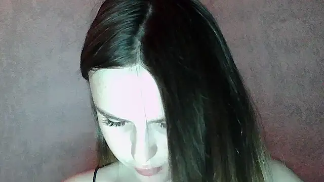 Snapshot of SweetLoraa chatting on 07/14/26, 02:05 SweetLoraa online show from 07/14/26, 02:05