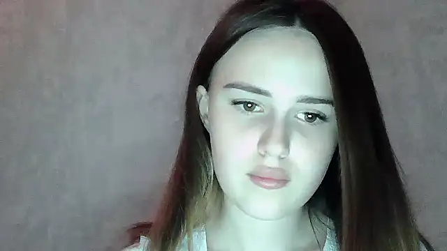 Snapshot of SweetLoraa chatting on 07/25/26, 04:04 SweetLoraa online show from 07/25/26, 04:04