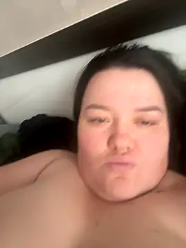 SunnyLeila2101 online show from 11/08/25, 10:04