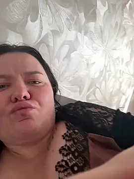 SunnyLeila2101 online show from 02/01/26, 10:58