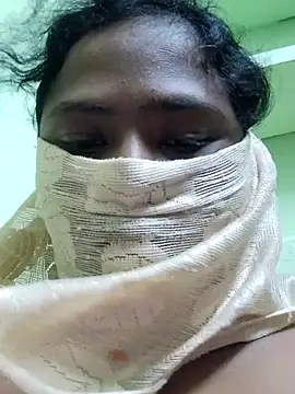 Snapshot of Tamilreethu chatting on 09/29/25, 04:50 Tamilreethu online show from 09/29/25, 04:50