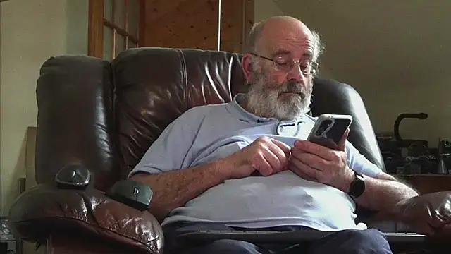 janzer13 online show from 11/07/25, 01:44