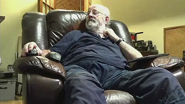 janzer13 online show from 01/13/26, 06:02