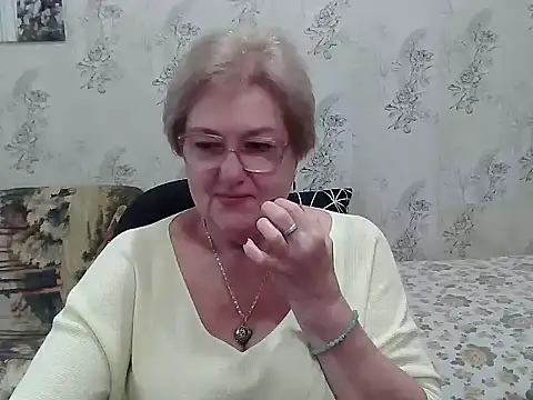 Renata62011 online show from 10/19/25, 12:06