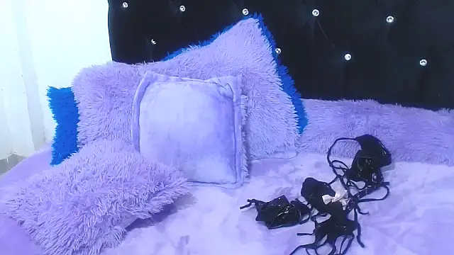 Gabi Jhons 23 online show from 11/05/25, 10:15