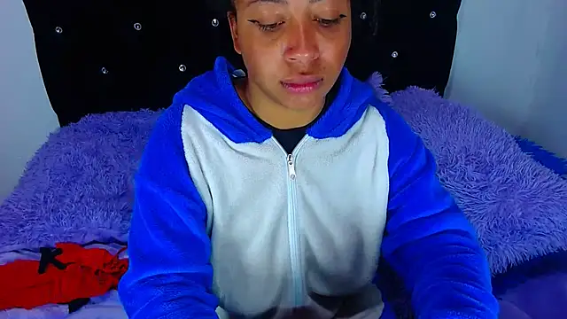 Gabi Jhons 23 online show from 12/22/25, 08:44