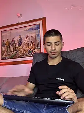 ArturoCardona  online show from 10/26/25, 09:59