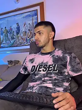 ArturoCardona  online show from 11/25/25, 11:27