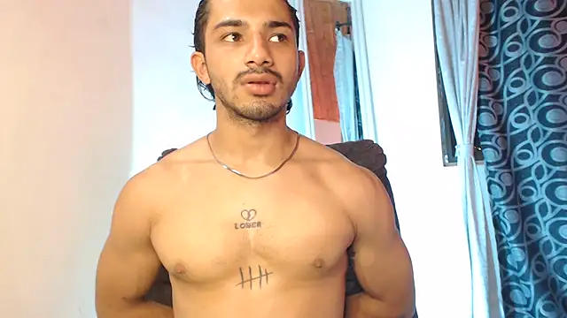 ArturoCardona  online show from 08/09/26, 03:23