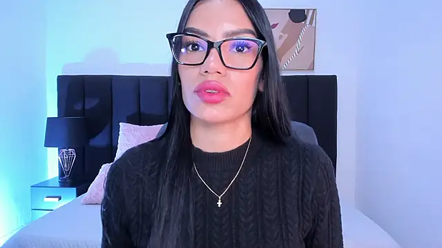 kaylaadams7 online show from 03/04/26, 11:38