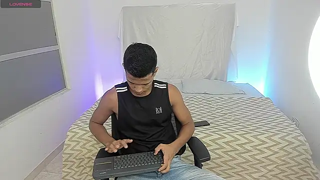 KingStark  online show from 09/27/25, 11:15