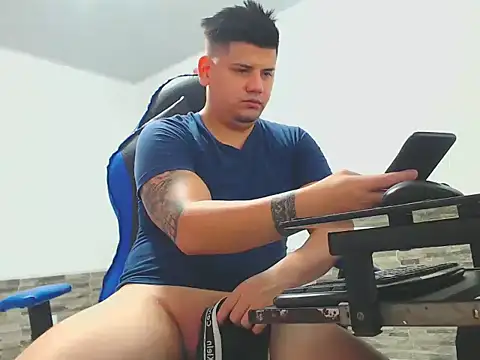 mister cum1999 online show from 02/03/26, 06:11