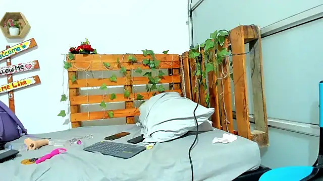 cris dulce online show from 01/15/26, 12:04