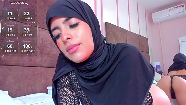 Snapshot of Jasmin_hamdan chatting on 05/22/26, 04:34 Jasmin hamdan online show from 05/22/26, 04:34