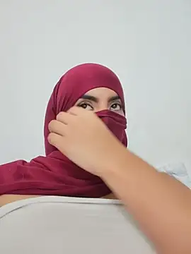 Jasmin hamdan online show from 07/18/26, 08:34