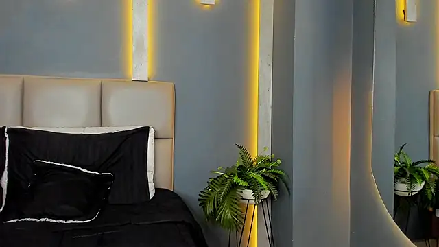 VenusBlazer online show from 09/15/25, 11:10