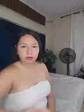 BellaRoux1 online show from 02/25/26, 12:15