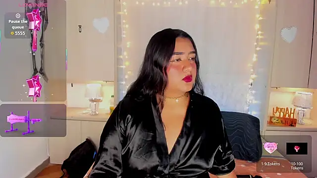 LilyWhitney online show from 10/29/25, 04:15