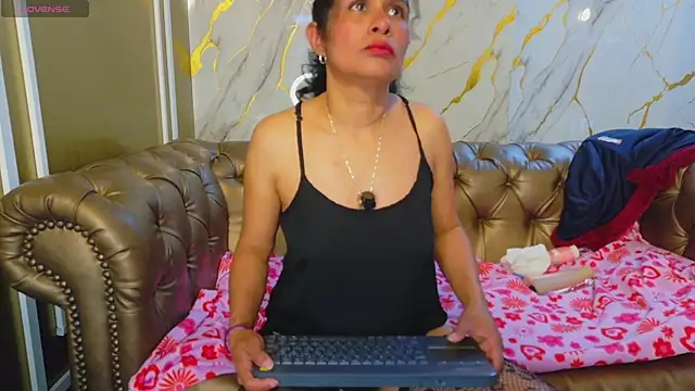 Vanessa 7  online show from 02/23/26, 09:34