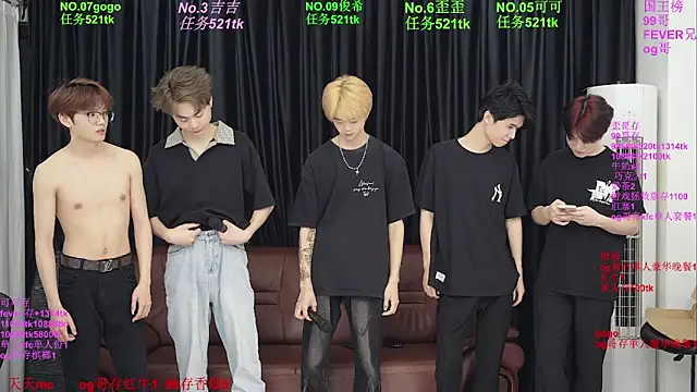 Snapshot of Beautifulboys-777 chatting on 05/21/26, 11:39 Beautifulboys-777 online show from 05/21/26, 11:39