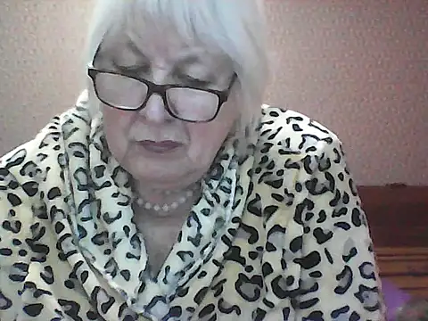 Alexia64231 online show from 10/16/25, 02:34