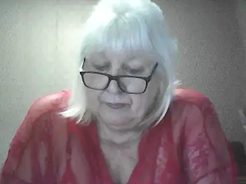 Alexia64231 online show from 04/18/26, 01:37