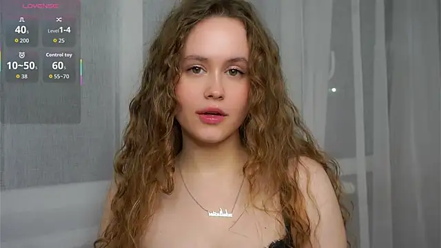 SusannaScholler online show from 12/20/25, 09:55