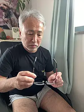 gholly2007 online show from 11/20/25, 06:02