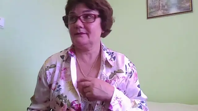 Galina56301 online show from 10/25/25, 12:34