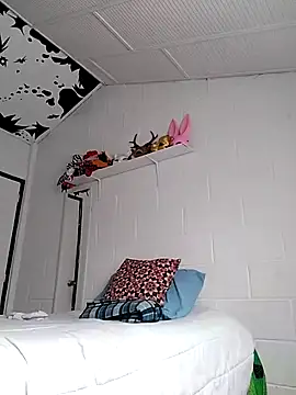 oxxy jean online show from 02/24/26, 12:47